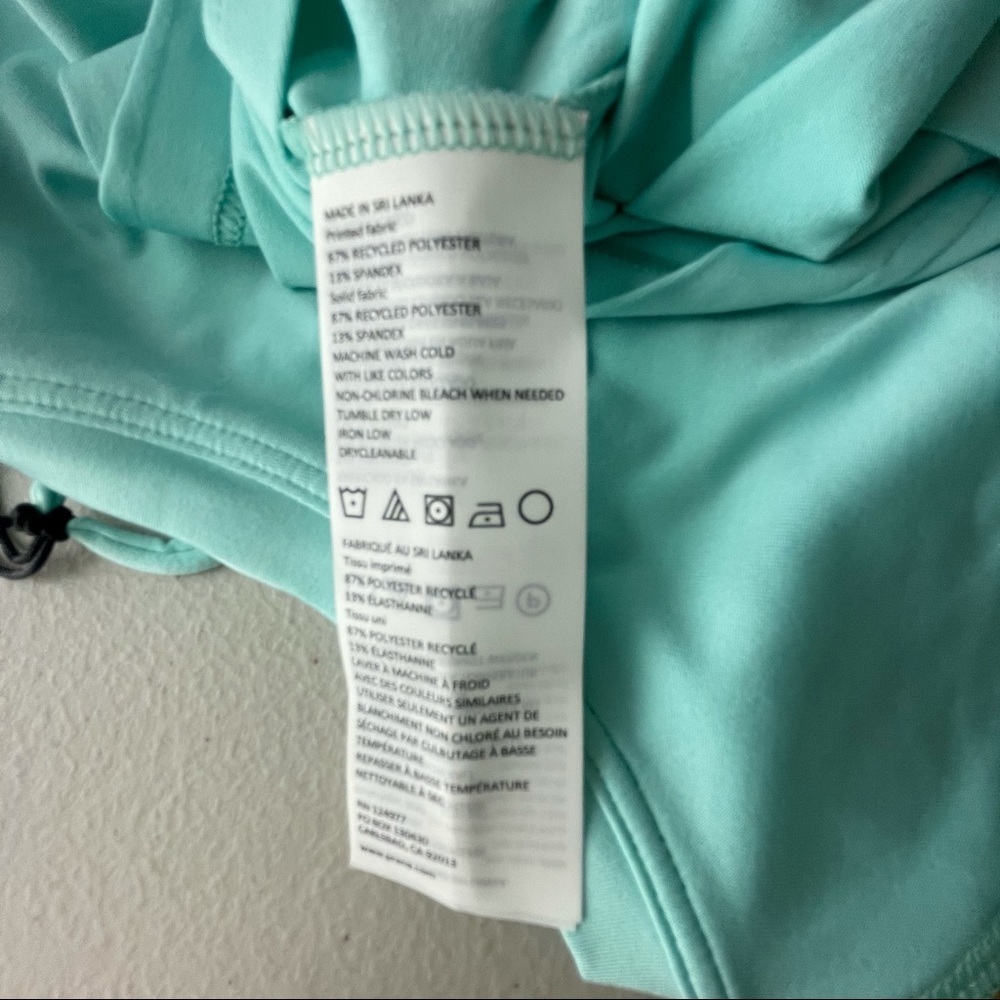 PRANA NWT EDGE WAVE SUN TOP SWIM SHIRT BEACH GLASS - Picture 4 of 4